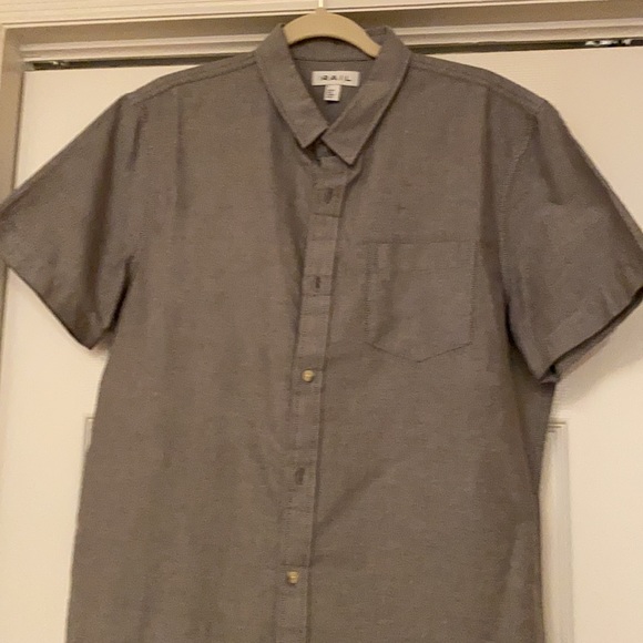 Rails Men’s Shirt -Size L - Picture 3 of 4